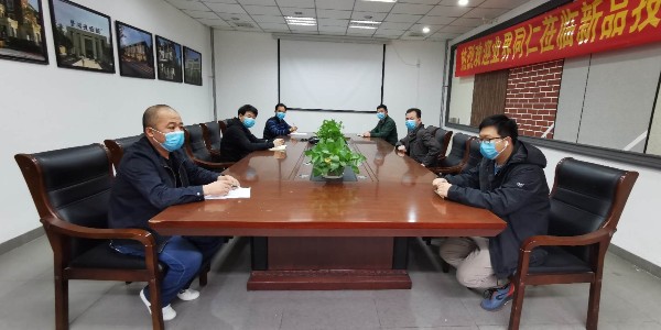 疫情當前博贏建筑復工外墻保溫脫落搶修